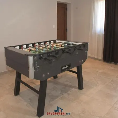 Arco Comfortable Villa *